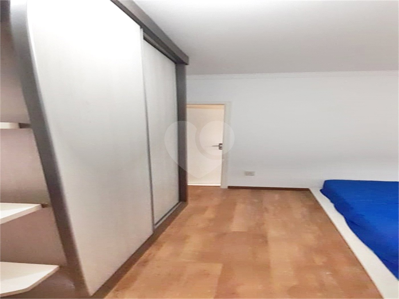 Sobrado à venda com 4 quartos, sendo 3 suítes, em Vila Maria Alta, São Paulo, SP
