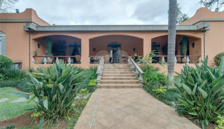 Casa à venda ou para alugar com 4 suítes em Alto da Boa Vista, São Paulo, SP