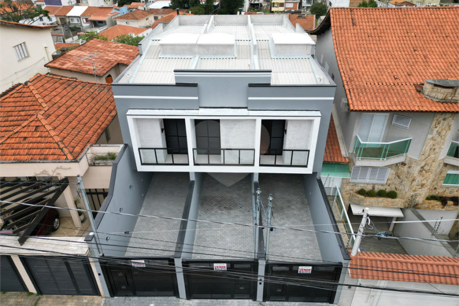 Sobrado à venda ou para alugar com 3 suítes em Parada Inglesa, São Paulo, SP