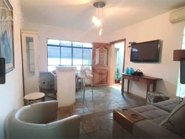 Casa à venda com 2 quartos, sendo 1 suíte,  em Barra Funda, São Paulo, SP