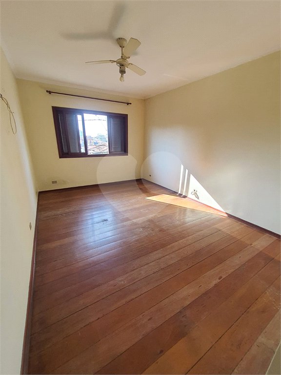 Sobrado à venda com 4 quartos, sendo 1 suíte, em Vila Pereira Barreto, São Paulo, SP