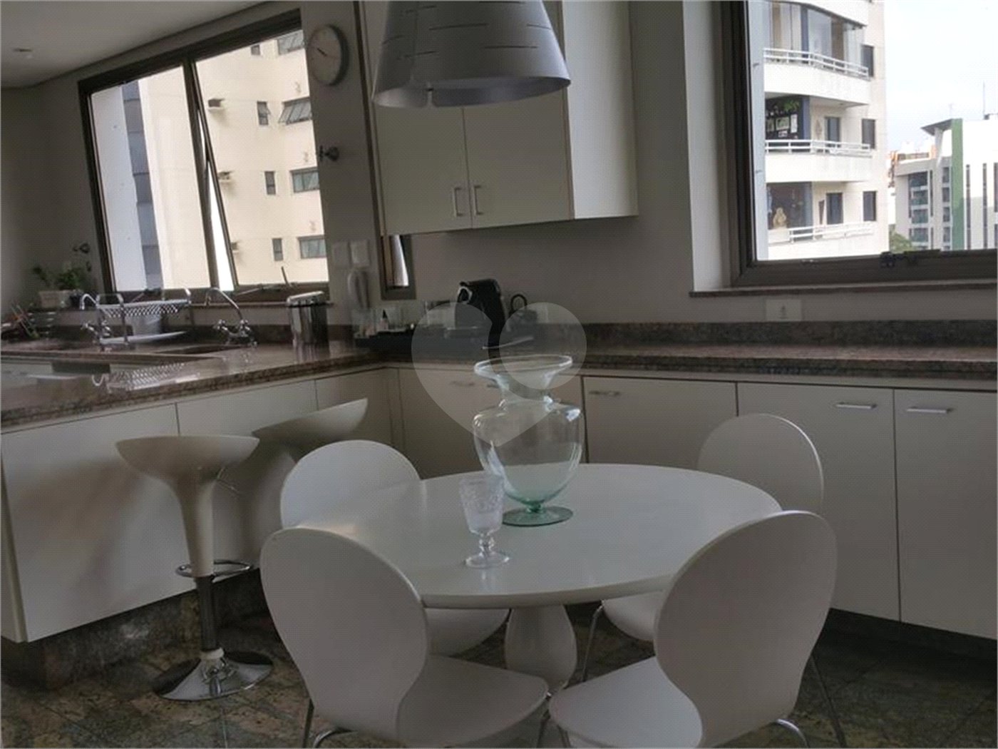 Apartamento à venda ou para alugar com 4 suítes em Morumbi, São Paulo, SP