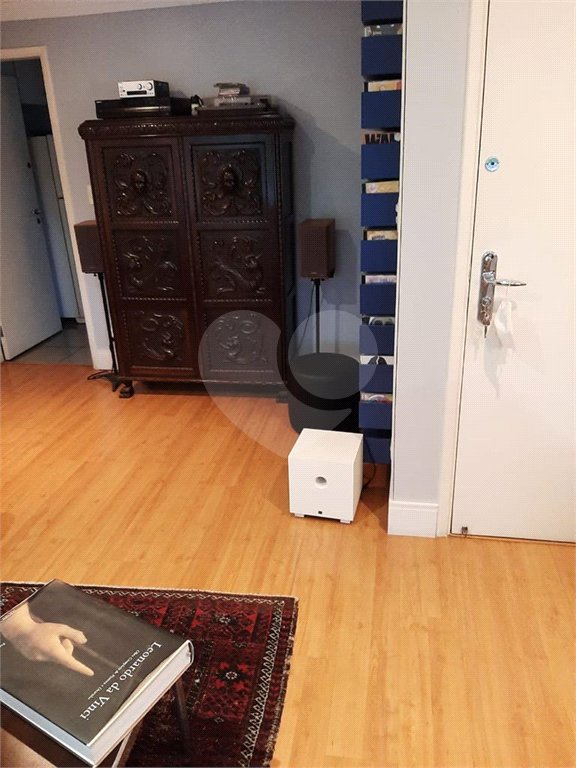 Apartamento à venda com 3 quartos, sendo 1 suíte, em Jardim Paulista, São Paulo, SP