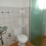 Casa à venda com 3 quartos, sendo 1 suíte, no condomínio Alpes de Vinhedo, Vinhedo - SP