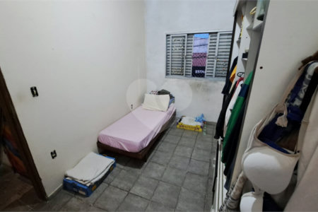 Casa à venda com 4 quartos, sendo 1 suíte, no Centro, Sorocaba, SP