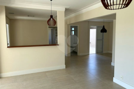Apartamento à venda com 2 suítes em Vila Oliveira, Mogi das Cruzes, SP