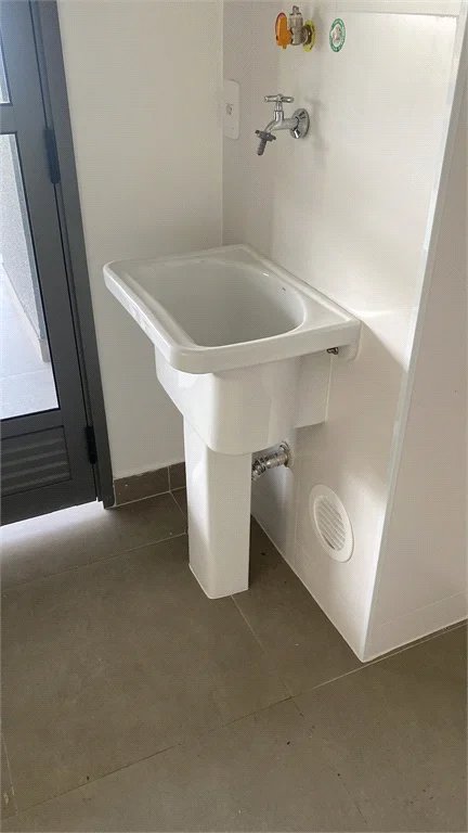 Apartamento à venda com 2 suítes em Pinheiros, São Paulo, SP