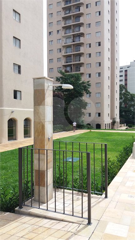 Apartamento à venda com 3 quartos em Vila Suzana, São Paulo, SP