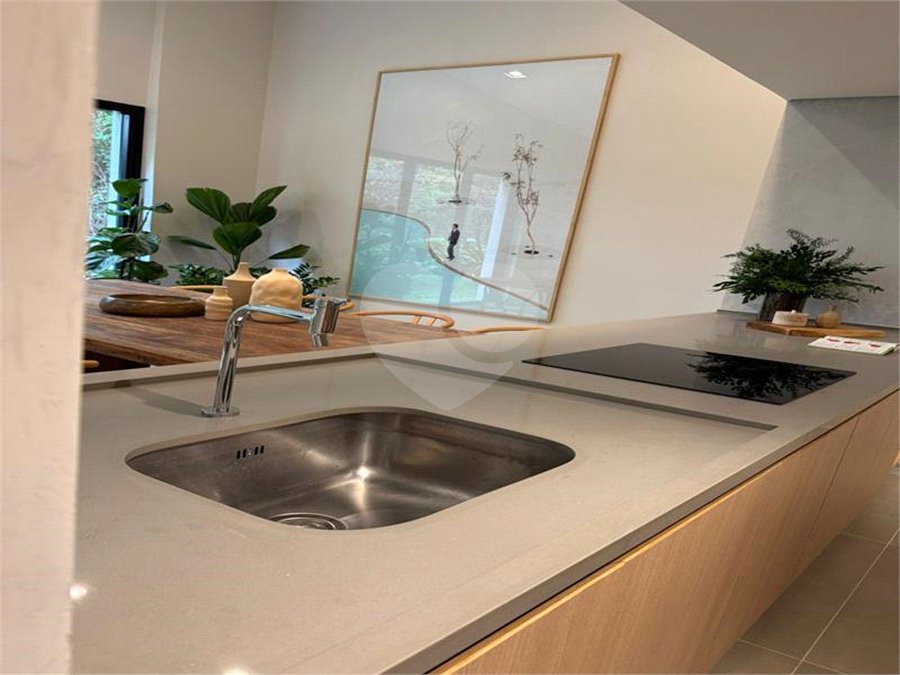 Apartamento à venda com 3 suítes em Vila Clementino, São Paulo, SP