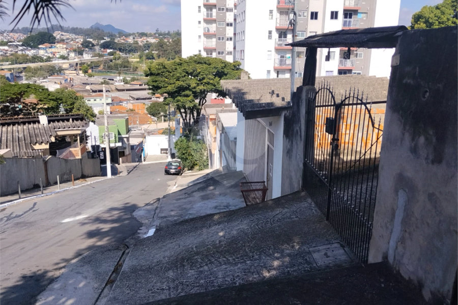 Terreno à venda com 1 quarto em Perus, São Paulo, SP