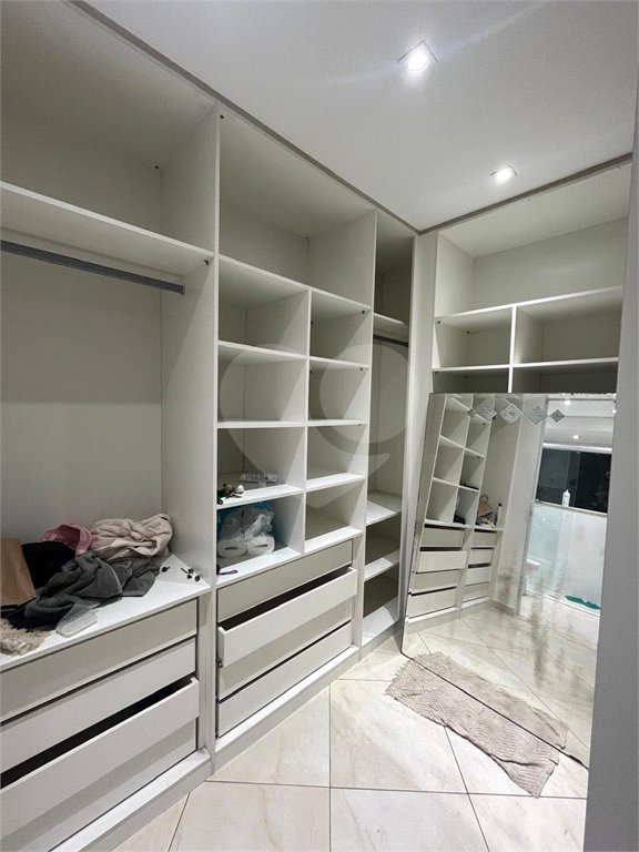 Sobrado à venda com 2 quartos, sendo 1 suíte, em Vila Ré, São Paulo, SP