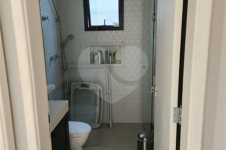Casa à venda com 3 quartos, sendo 1 suíte, no condomínio Park Real, Indaiatuba - SP