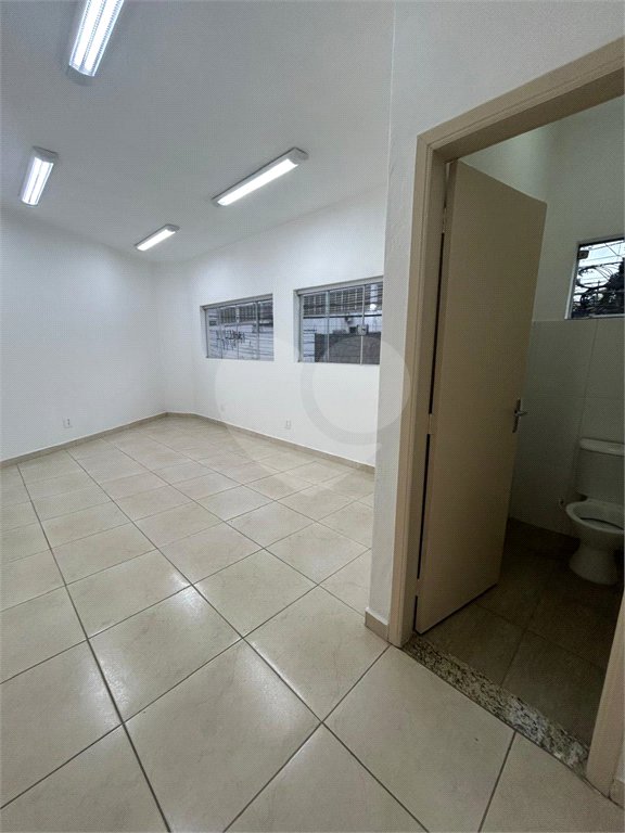 Salão Comercial para alugar em Jardim Bela Vista, Mogi das Cruzes, SP