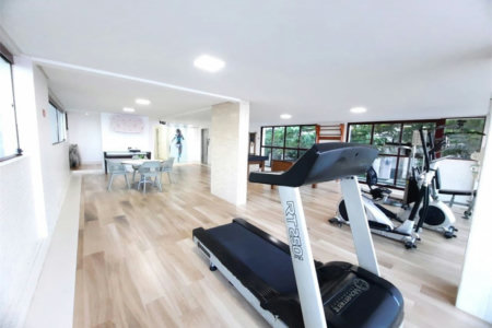 Apartamento Residencial à venda, Pitangueiras, Guarujá - AP0136.