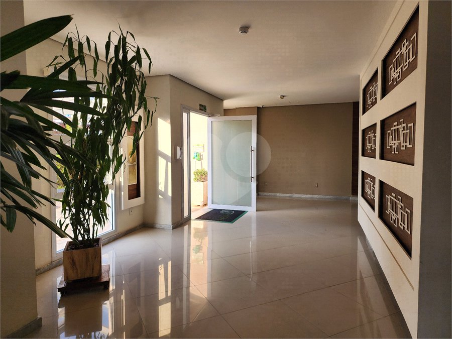 Apartamento à venda com 3 quartos, sendo 1 suíte,  em Vila Guilherme, São Paulo, SP