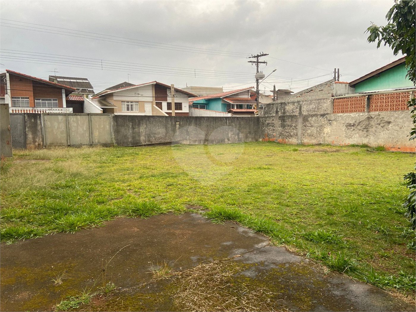 Casa à venda com 4 quartos, sendo 1 suíte, em Jardim Rincão, Arujá, SP