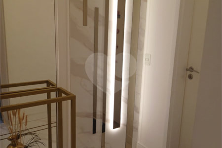 Apartamento à venda com 4 quartos, sendo 2 suítes,  em Jardim Flor da Montanha, Guarulhos, SP