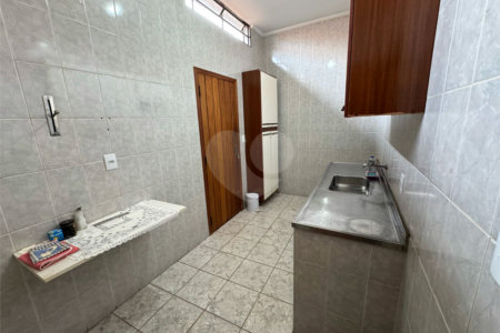 Casa à venda com 3 quartos, sendo 1 suíte, em Jardim Ártico, Araraquara, SP
