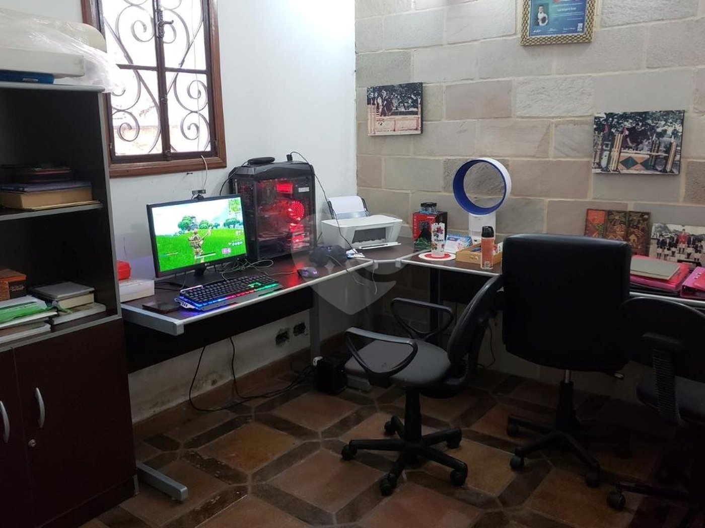 Sobrado à venda com 4 quartos, sendo 1 suíte, em Jardim Floresta, São Paulo, SP