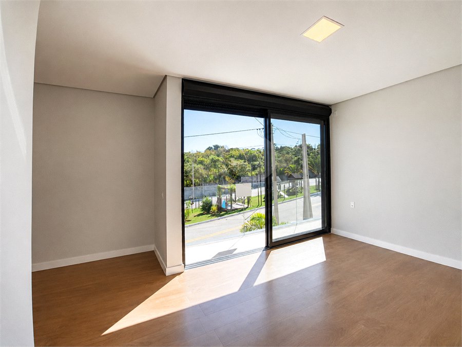 Casa à venda com 3 suítes no condomínio Bougainville, Sorocaba - SP