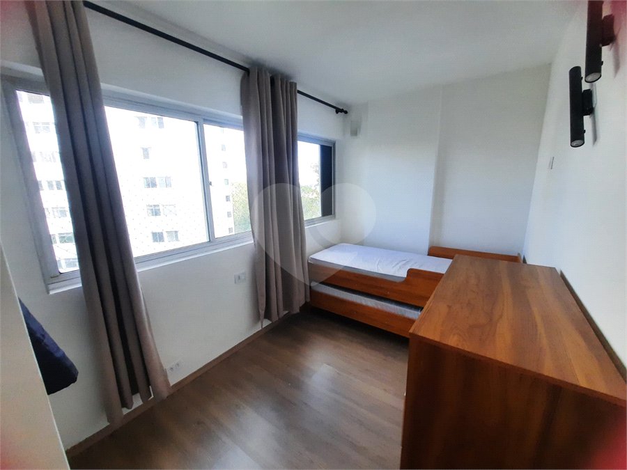 Apartamento para alugar com 3 quartos, sendo 1 suíte, em Jardim Olympia, São Paulo, SP