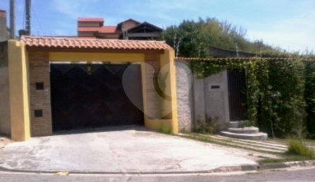 Casa à venda com 4 quartos em Parque Morumbi, Votorantim, SP