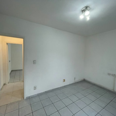 Apartamento 2 dormitórios + dependência, 1 vaga demarcada, no Campo Grande, Santos