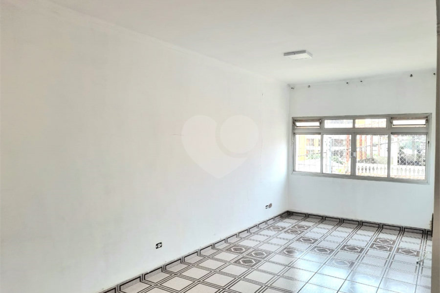 Casa à venda com 3 quartos, sendo 1 suíte, em Santana, São Paulo, SP