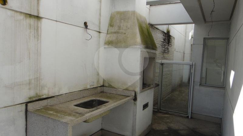 Casa à venda com 3 suítes no condomínio Villa Castanheira, São Paulo - SP