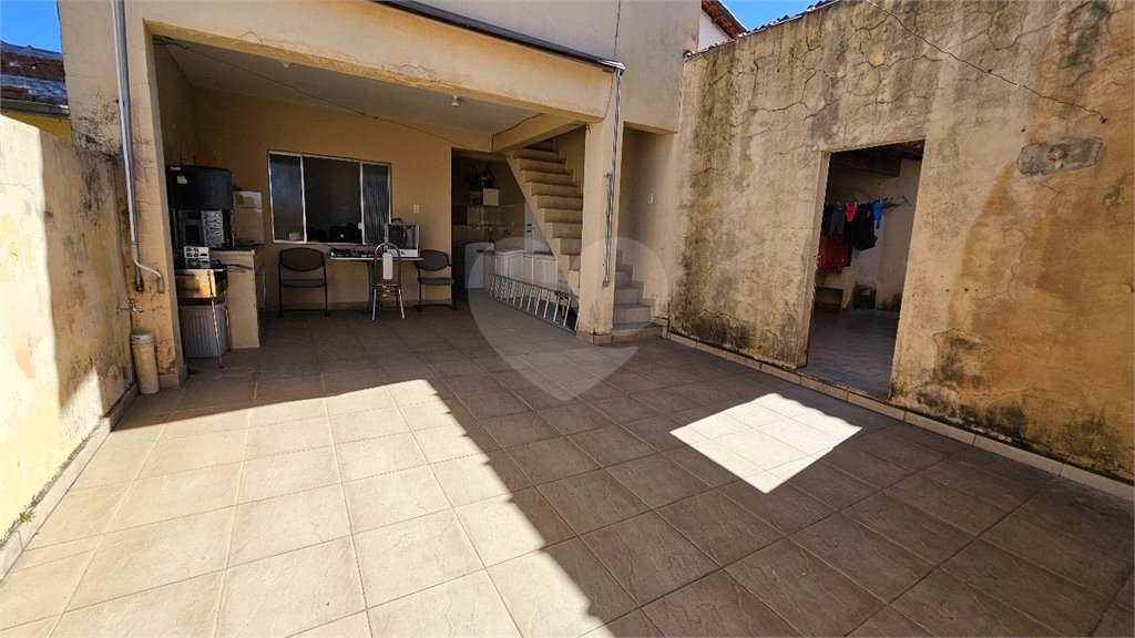 Casa à venda com 2 quartos, sendo 1 suíte, em Jaguaribe, Osasco, SP