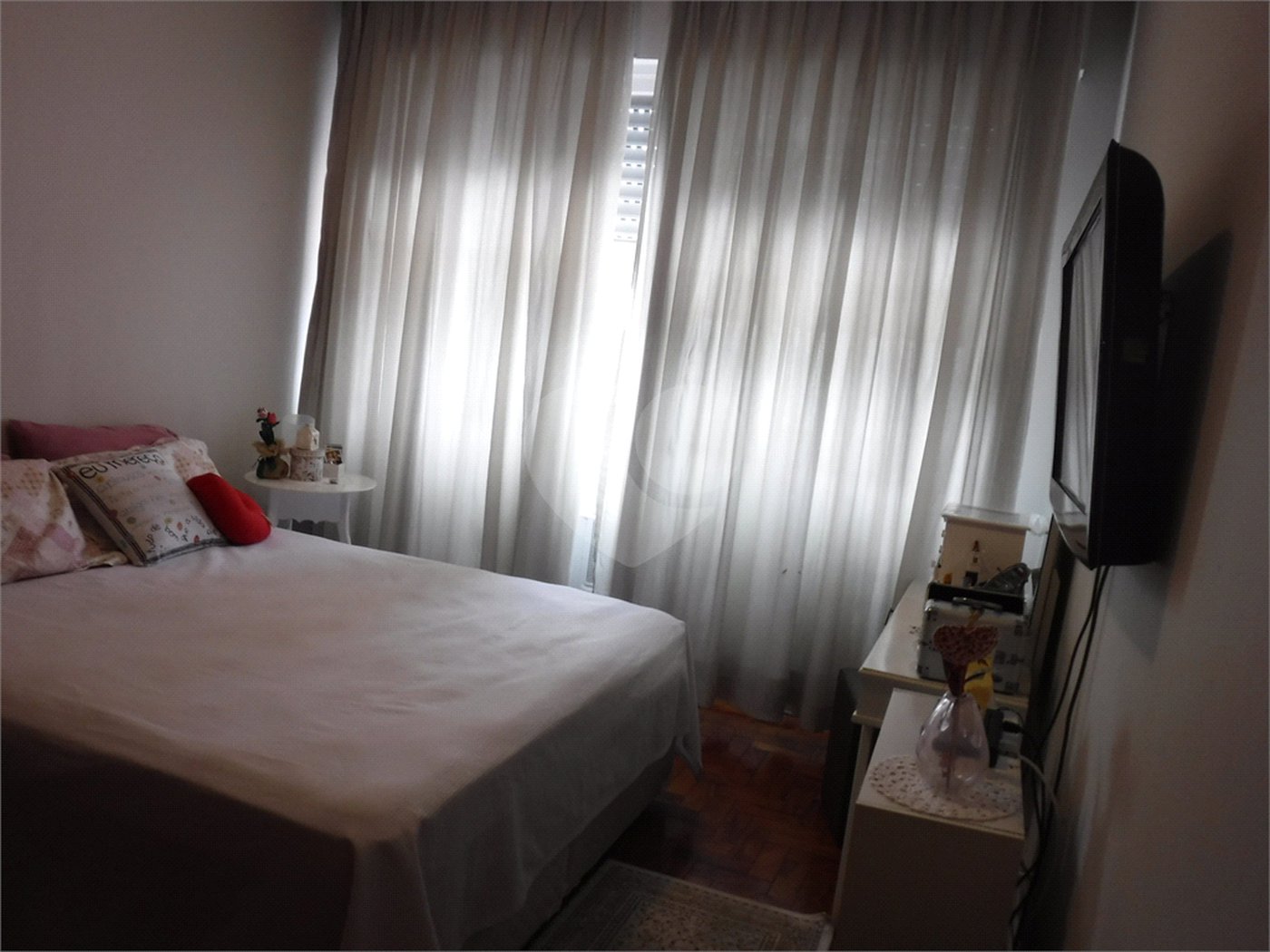 Apartamento à venda com 2 quartos, sendo 1 suíte, em Boqueirão, Santos, SP