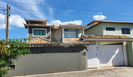 Casa à venda com 3 quartos, sendo 1 suíte,  em São José, Armação dos Búzios, RJ