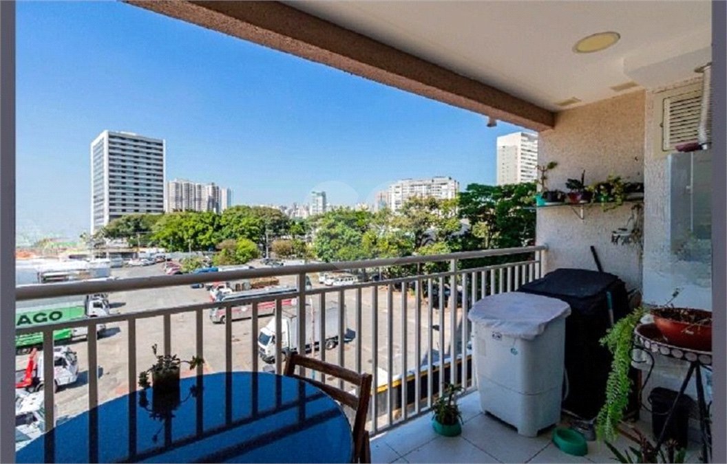 Apartamento à venda com 2 quartos em Parque Industrial Tomas Edson, São Paulo, SP