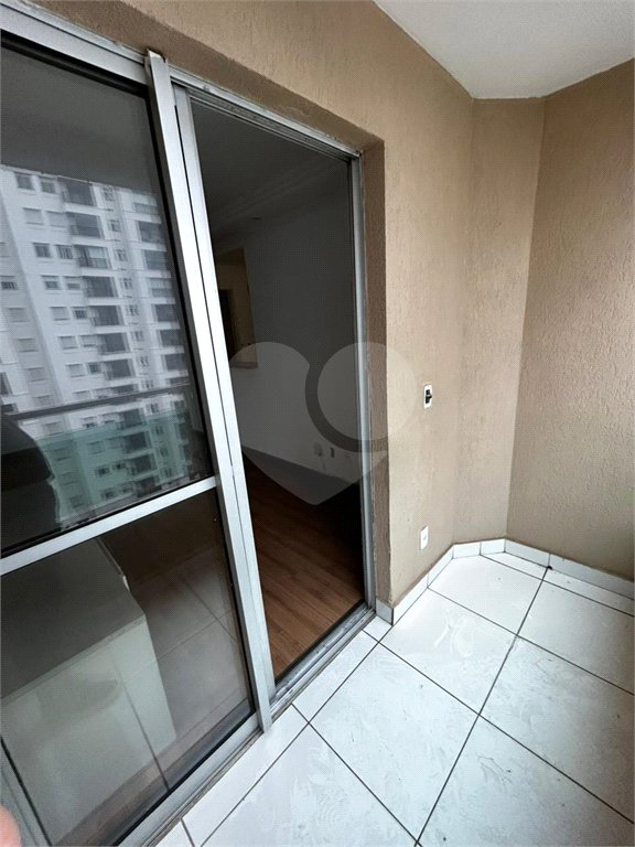 Apartamento à venda com 2 quartos, sendo 1 suíte, em Vila Suzana, São Paulo, SP