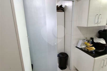 Apartamento à venda com 3 suítes em Jardim Marajoara, São Paulo, SP