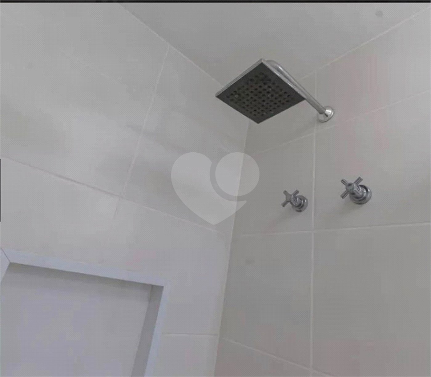 Apartamento à venda com 2 quartos, sendo 1 suíte,  em Vila Andrade, São Paulo, SP