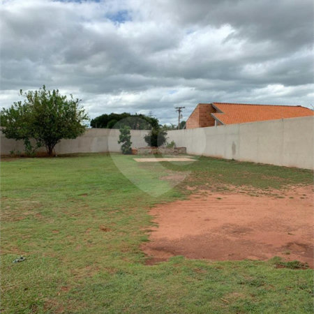 Chácara à venda com 4 quartos, sendo 2 suítes, em Jardim Ouro Branco, Ribeirão Preto, SP