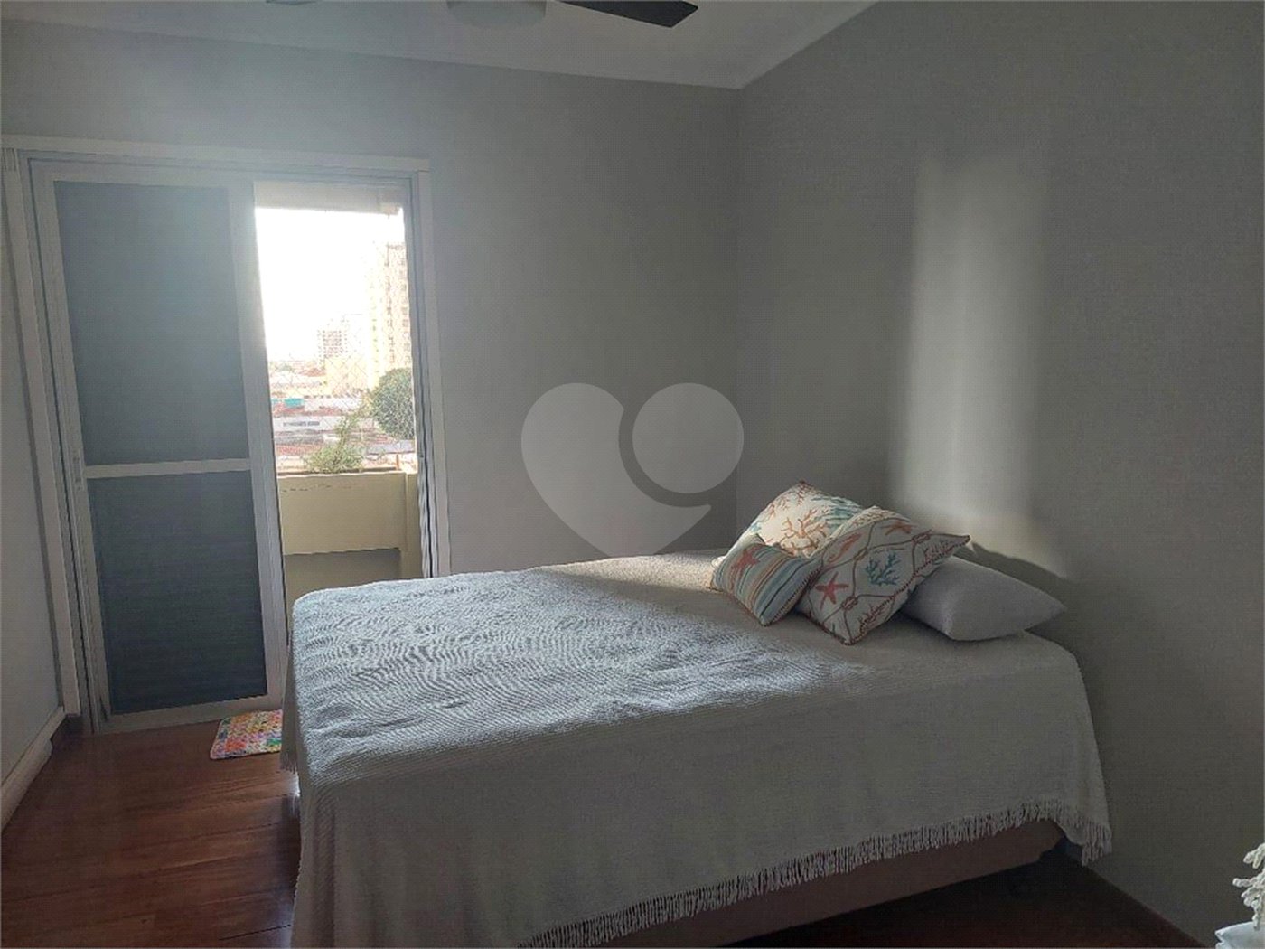 Apartamento à venda com 3 quartos, sendo 1 suíte, no Centro, Araraquara, SP