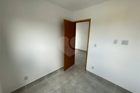 Apartamento à venda com 2 quartos em Vila Guilhermina, São Paulo, SP