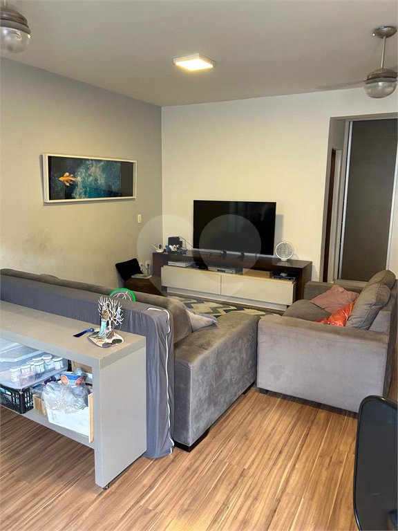 Casa à venda com 2 suítes no condomínio Residencial, Mogi das Cruzes - SP