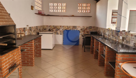 Casa à venda com 6 quartos, sendo 2 suítes, em Laranjeiras, Caieiras, SP