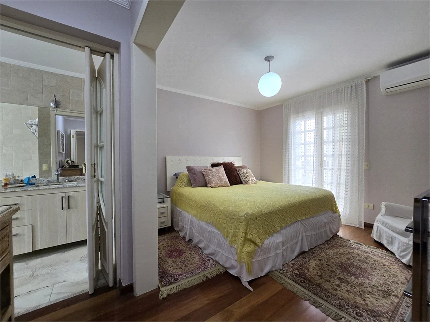 Sobrado à venda com 3 quartos, sendo 2 suítes,  em Jardim Bonfiglioli, São Paulo, SP