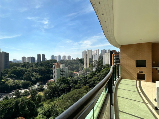 Apartamento à venda com 3 suítes em Morumbi, São Paulo, SP