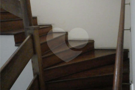 Sobrado à venda com 3 quartos, sendo 1 suíte,  em Vila América, Santo André, SP