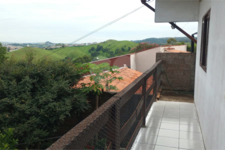 Casa à venda com 3 quartos em Colina dos Pinheiros, Valinhos, SP