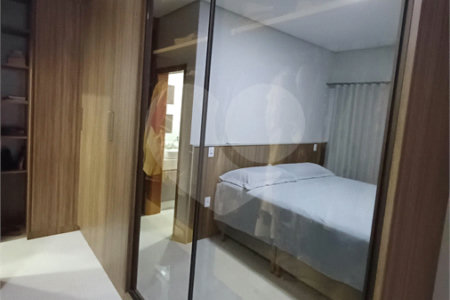 Casa à venda com 3 quartos, sendo 1 suíte, no condomínio Mantova, Indaiatuba - SP