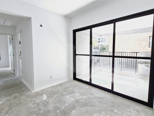 Apartamento à venda com 3 quartos, sendo 2 suítes,  em Brooklin, São Paulo, SP