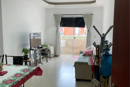 Apartamento à venda com 3 quartos, sendo 1 suíte, em Vila Nova, Louveira, SP