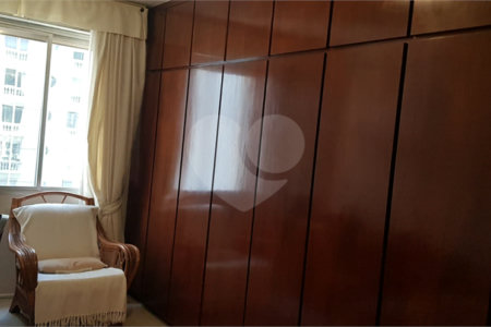 Apartamento à venda com 2 quartos em Cerqueira César, São Paulo, SP
