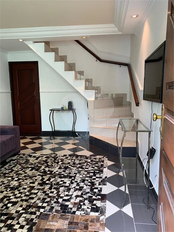 Casa com 115m², 3 dormitórios, 1 vaga, à venda na Penha.